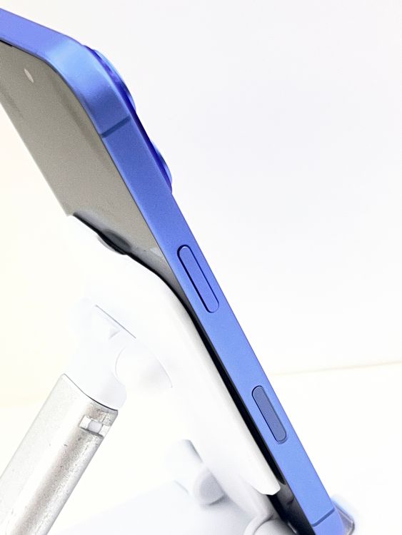 �Хåƥ꡼89��iPhone  16 128gb ����ȥ�ޥ��