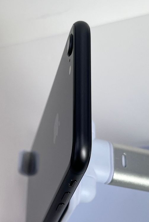 ��������:O ���ʡ��Хåƥ꡼84�� iPhone8 64gb ���ڡ������쥤