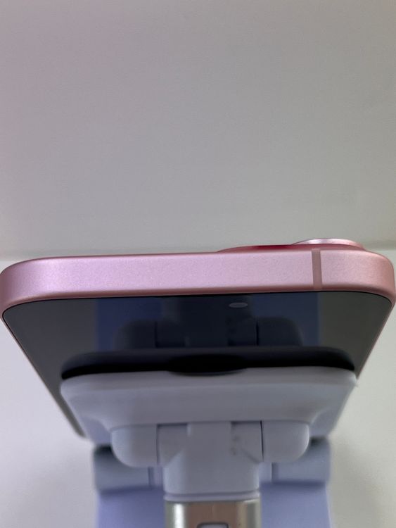 Ķ���ʡ��Хåƥ꡼90% iPhone  15 128gb �ԥ�