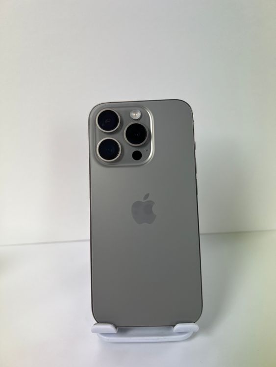 ���ʡ�iPhone15pro 256gb �ʥ���������˥���