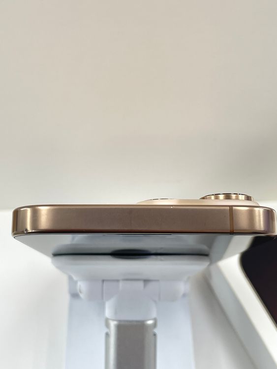 ��������:O �Хåƥ꡼88��iPhone 16promax 256gb �ǥ�����