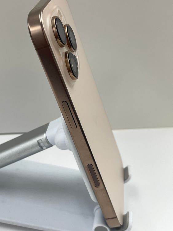 �Хåƥ꡼91%��������:O iPhone 16Pro 128gb �ǥ�����
