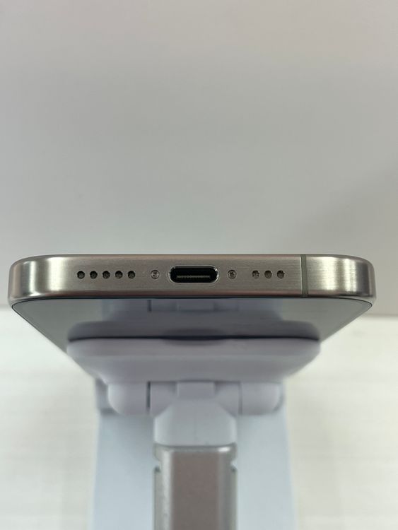 ���ʡ����åץ��ǡ��Хåƥ꡼86% iPhone 15Pro 128gb �ʥ�����