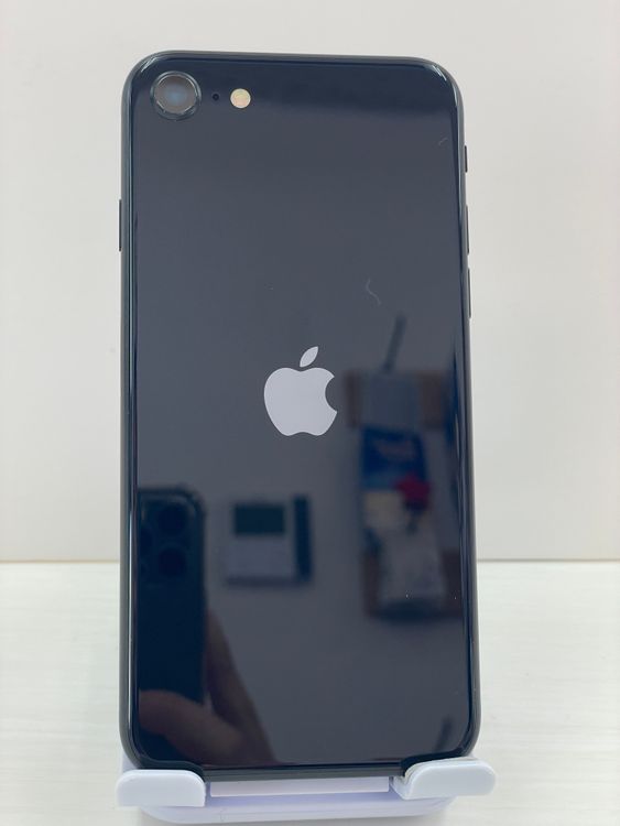 ���ʡ��Хåƥ꡼99% iPhone Se 3���塡64gb �ߥåɥʥ���