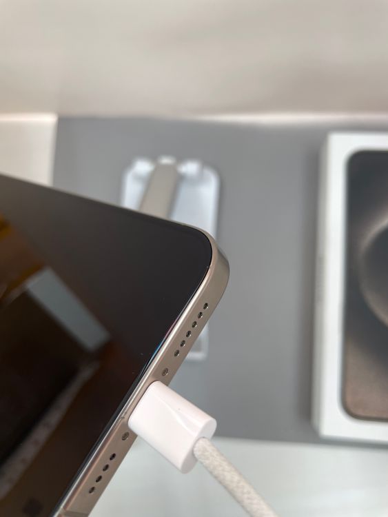 åץǡХåƥ꡼89%iPhone 15ProMax 512gb ʥ