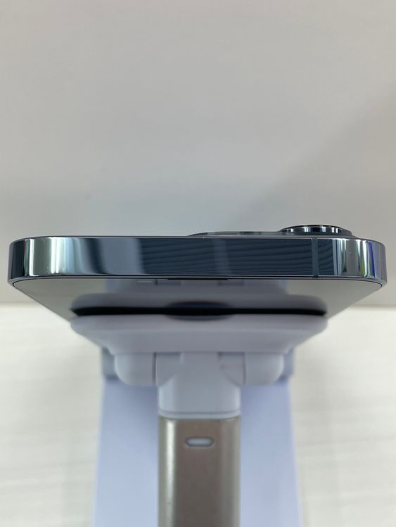 ��������:O ���ʡ�iPhone 13Pro 256gb �֥롼