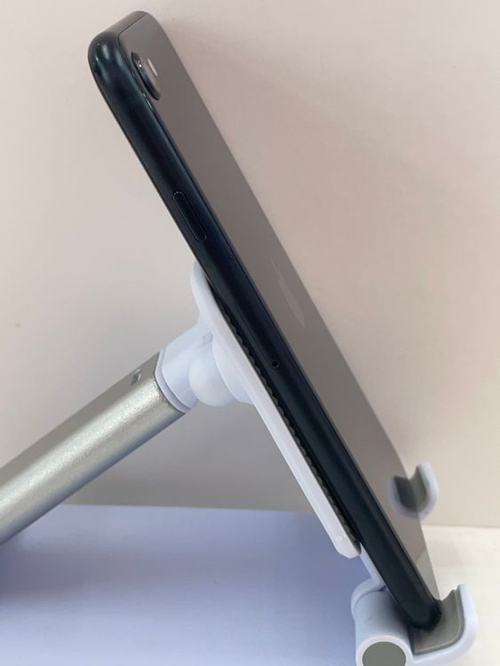 iPhone SE ��3���塡64gb �ߥåɥʥ���