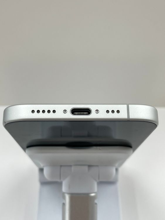 �Хåƥ꡼98��iPhone 16 256gb �ۥ�����