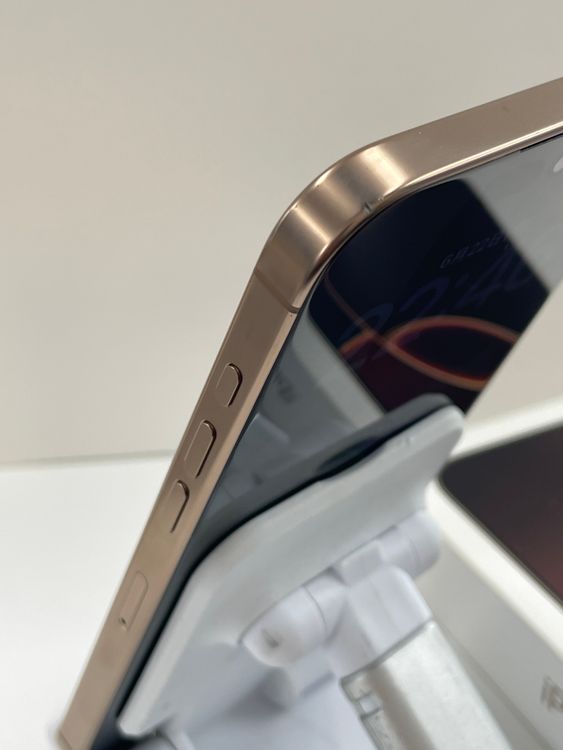 ��������:O �Хåƥ꡼88��iPhone 16promax 256gb �ǥ�����