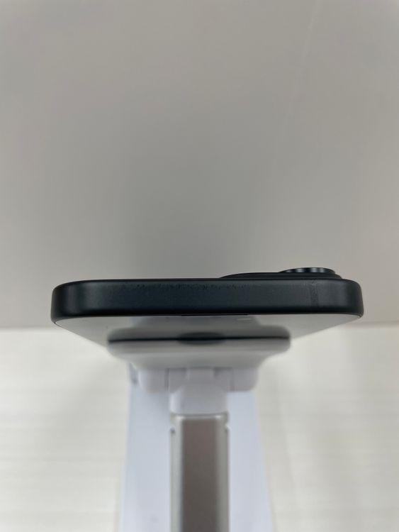 ���ʡ��Хåƥ꡼92��iPhone 15 128gb �֥�å�