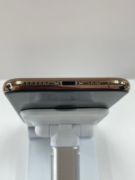 ���ʡ�ư������ʤ���iPhone 11Pro 64gb �������