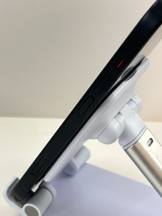 �Хåƥ꡼86% ��������:O iPhone  15 128gb �֥�å�