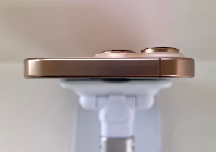 Ķʡåץǡiphone 16Pro 128GB ɡХåƥ꡼100%