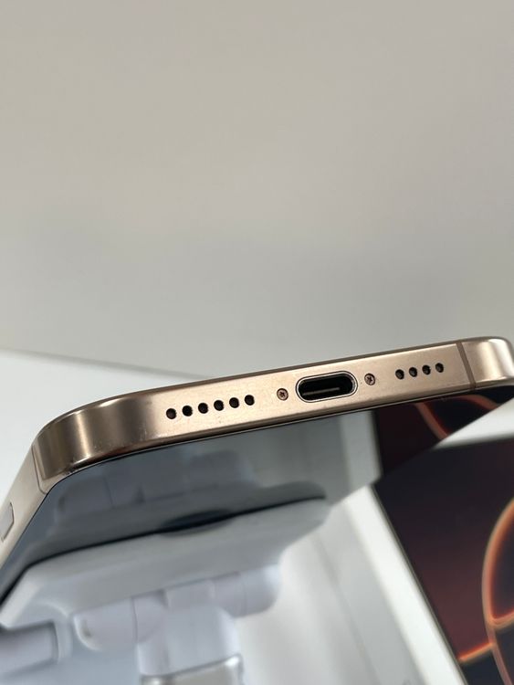 ��������:O �Хåƥ꡼88��iPhone 16promax 256gb �ǥ�����