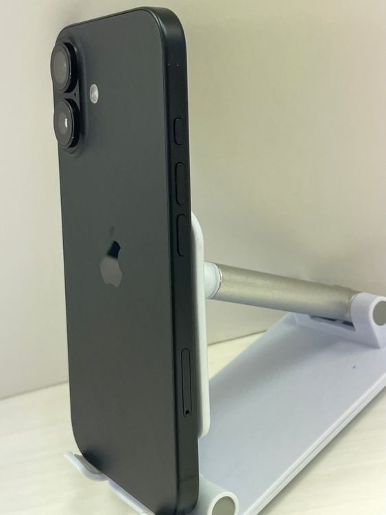 �Хåƥ꡼94% ��������:O iPhone 16 128gb �֥�å�