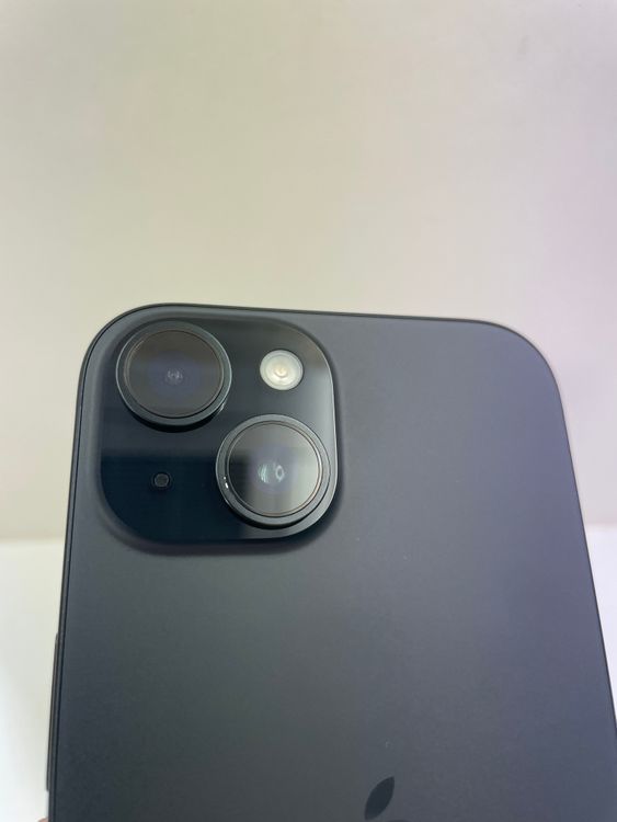 �Хåƥ꡼84��iPhone 15 128gb �֥�å�