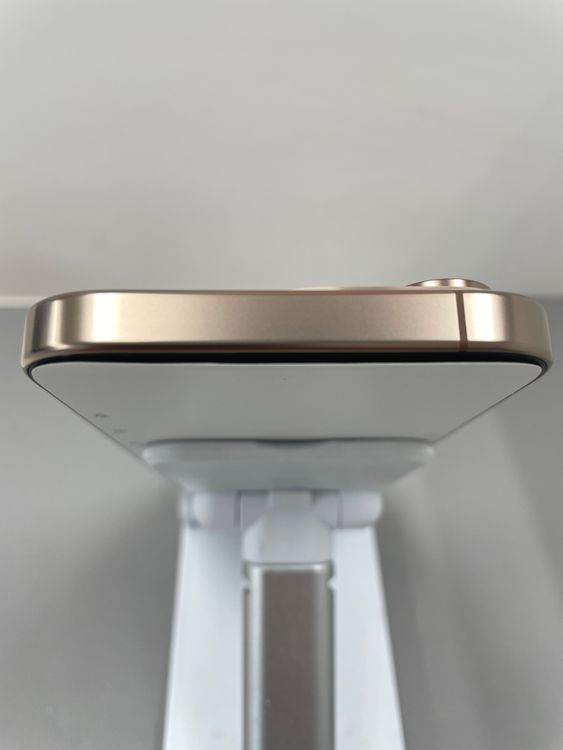 ����Ʊ�͡�iPhone 16Pro �ǥ����ȡ�256gb �Хåƥ꡼100��