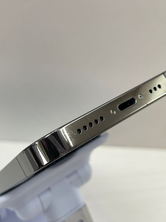 ���åץ��ǡ�iPhone 13Pro 256gb ����ե�����