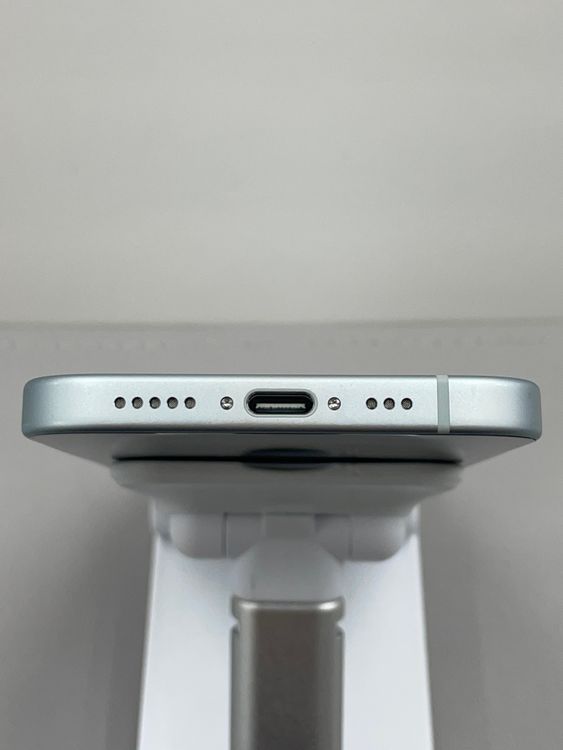 Ķ���ʡ����åץ��ǡ�iPhone 15 256gb �֥롼