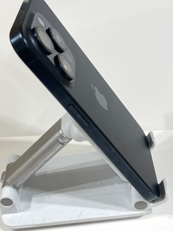 ���ʡ���������:O��iPhone 15Pro 512gb �֥롼