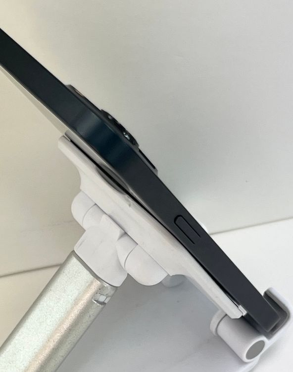 ��������:O ���ʡ�iPhone 13 256gb �ߥåɥʥ���