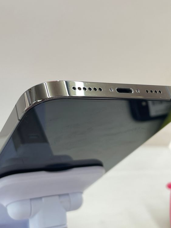 �Хåƥ꡼90% iPhone 12 ProMax 256gb ����ե�����