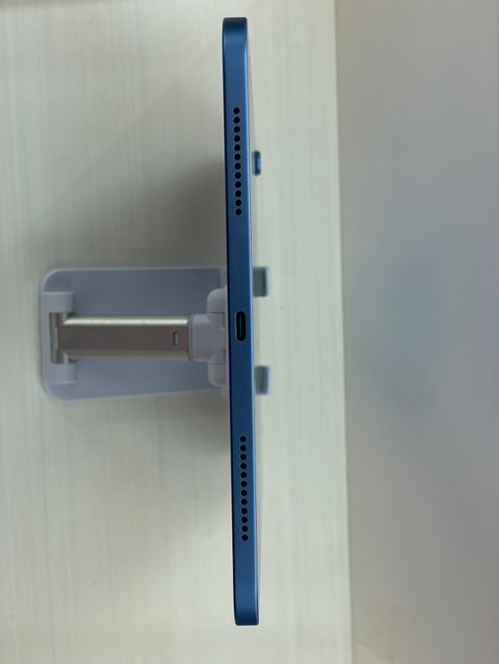 ����Ʊ�͡��Хåƥ꡼100% iPad A16 128gb �֥롼��Wifi��ǥ�