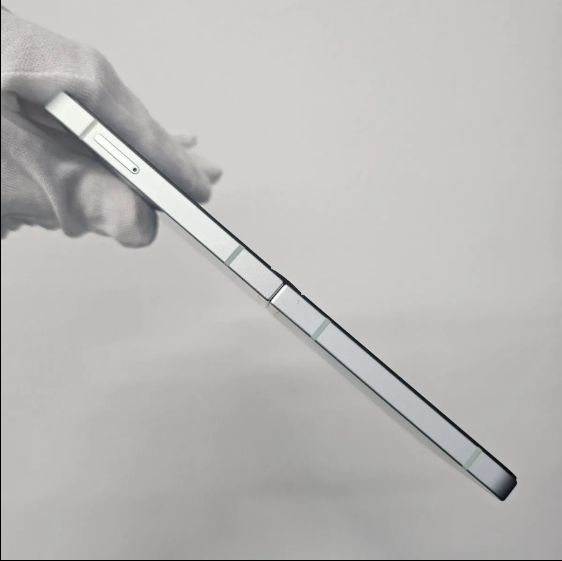 Galaxy Z FLIP6 256GB �ߥ�� SIM�ե꡼