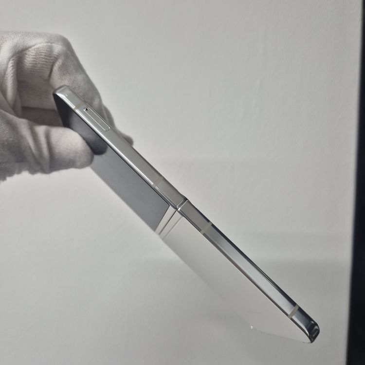 Galaxy Z FLIP5  256GB ���꡼��  SIM�ե꡼