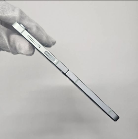 Galaxy Z FLIP6 256GB �ߥ�� SIM�ե꡼