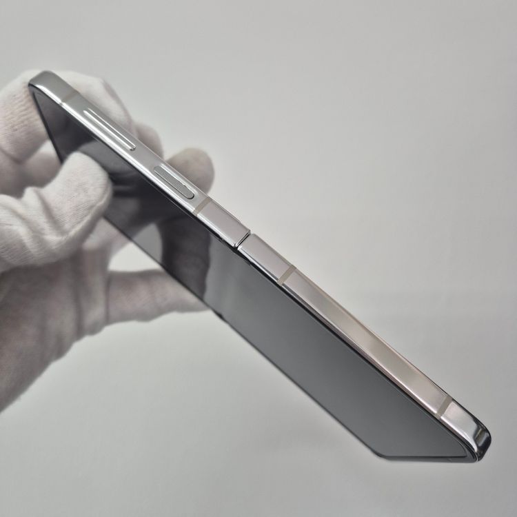 Galaxy Z FLIP5 256GB ���꡼�� SIM�ե꡼