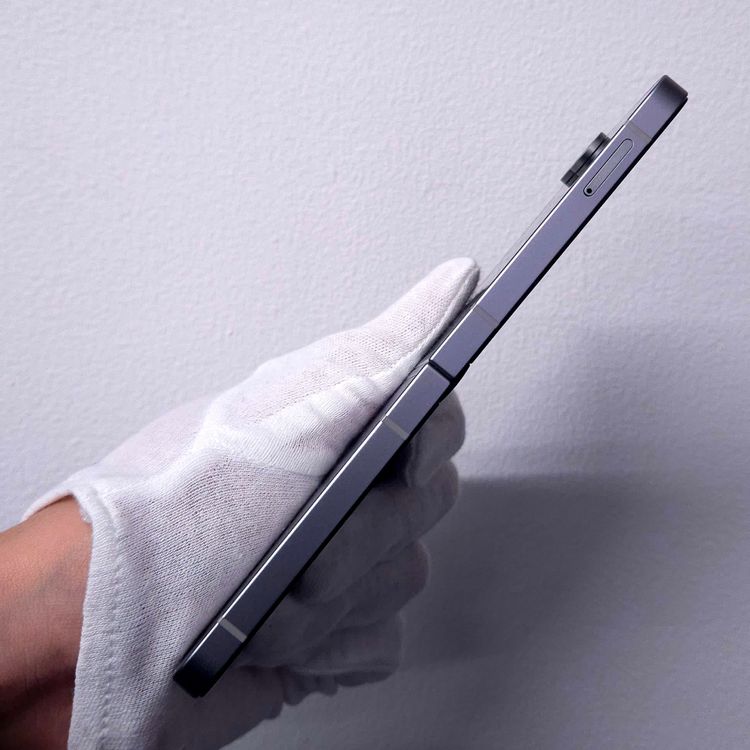 FLIP6 256GB ����С� SIM�ե꡼ A���