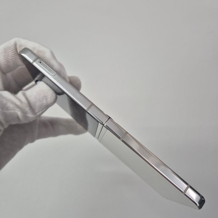 Galaxy Z FLIP5 256GB ���꡼�� SIM�ե꡼