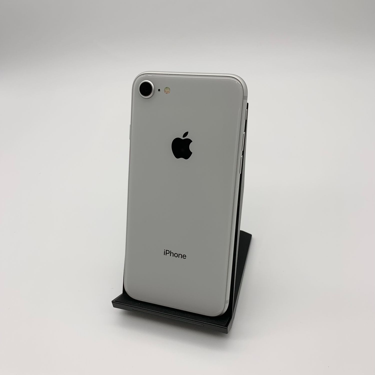 バッテリー88%】iPhone 8 64GB ホワイト iPhone8 64GB シルバー SIM