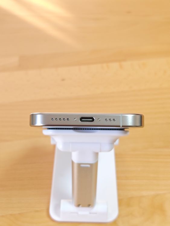 Ķ���� iPhone15 Pro 256GB �Хåƥ꡼86%