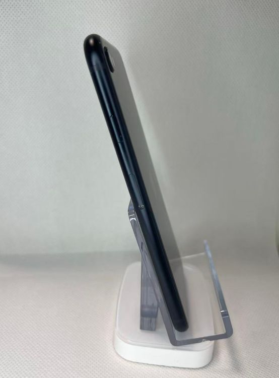 �Хåƥ꡼99��iPhone SE ��3���� �ߥåɥʥ��ȡ�64GB ���¿��ݾ� SIM�ե꡼