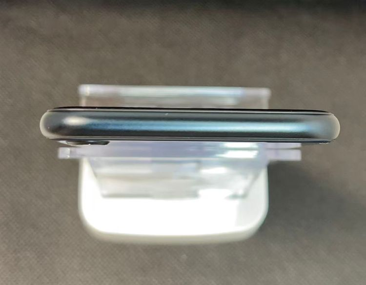 �Хåƥ꡼100��iPhone SE ��3���� �ߥåɥʥ��ȡ�64GB ��SIM�ե꡼