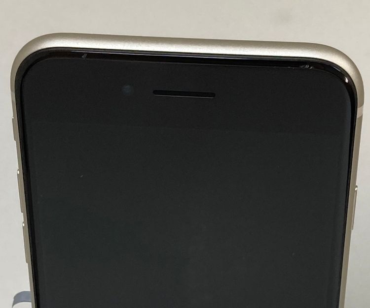iPhone SE 第3世代 スターライト 64GB  SIMフリー美品バテッリ85%