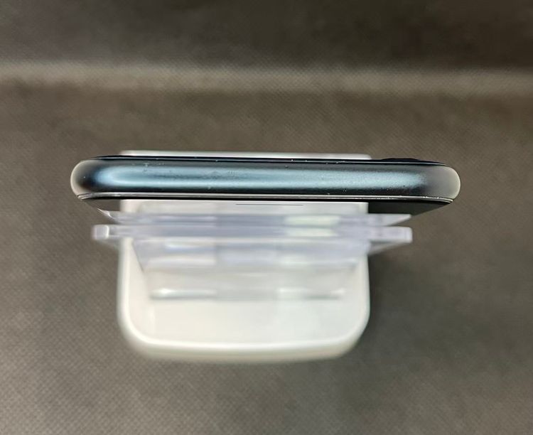 �Хåƥ꡼100��iPhone SE ��3���� �ߥåɥʥ��ȡ�64GB ���¿��ݾ� SIM�ե꡼����