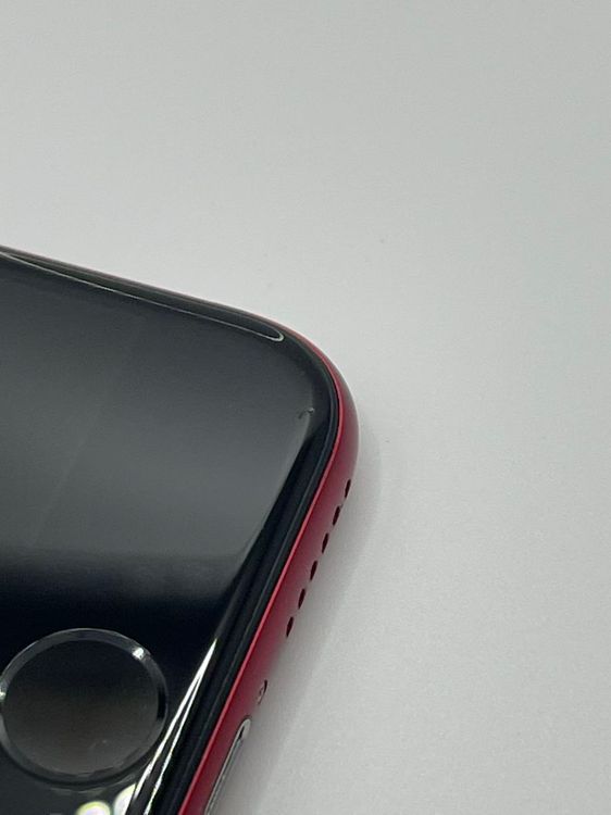 �Хƥå�81����°�ʣ����դ�iPhoneSE��3����64GB��å�SIM�ե꡼�¿��ݾ�����ȯ��