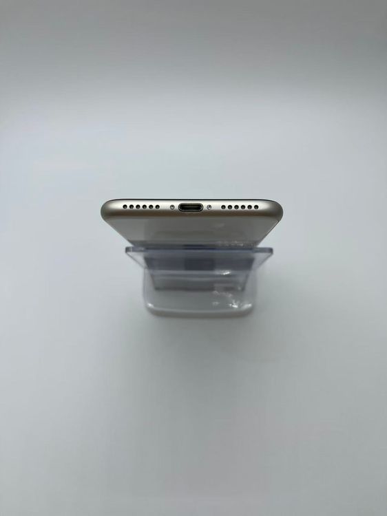 �Хåƥ꡼87����°��3�����å��դ�iPhone SE ��3���� �������饤��128GB �¿��ݾ�