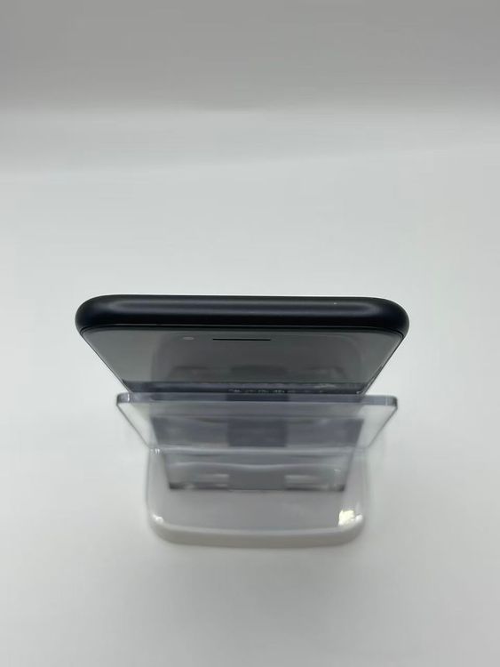 �Хåƥ꡼87����°��3�����å��դ�iPhone SE ��2���� �֥�å�64GB �¿��ݾ�