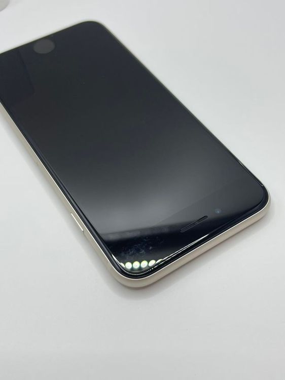 �Хåƥ꡼93��iPhone SE ��3���她�����饤��256GB �¿��ݾ���������ȯ��