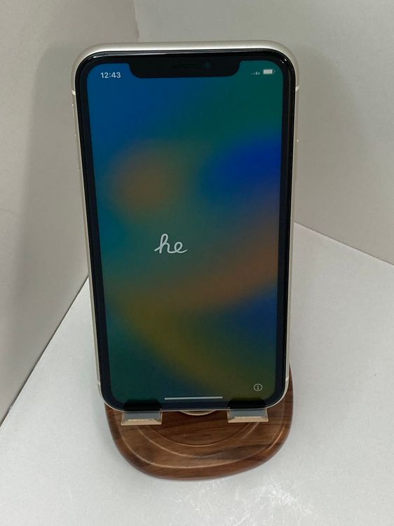 iPhone11 64GBۥ磻SIMե꡼ĶʥХƥå88¨ȯ