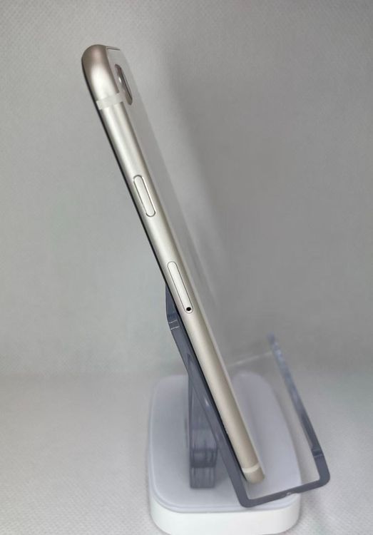 �Хƥå�97��iPhoneSE��3����64GB�������饤��SIM�ե꡼Ķ��������ȯ��