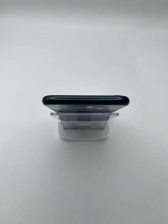 �Хåƥ꡼99����°��3�����å��դ�iPhone SE ��3���� �ߥåɥʥ���64GB �¿��ݾ�