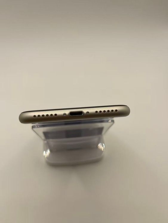 �Хåƥ꡼91����°��3�����å��դ�iPhone SE ��3���� �������饤��128GB �¿��ݾ�