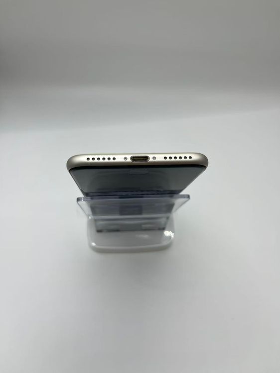 �Хåƥ꡼86����°��3�����å��դ�iPhone SE ��3���� �������饤��64GB �¿��ݾ�