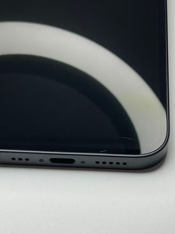 �Хƥå�99��iPhone16e-128GB�֥�å�Ķ����SIM�ե꡼�¿��ݾ�