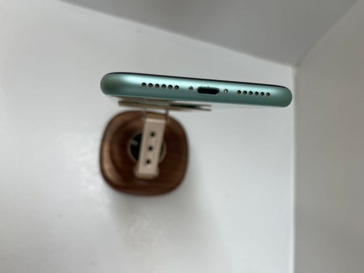 iPhone11 64GB  SIMå 